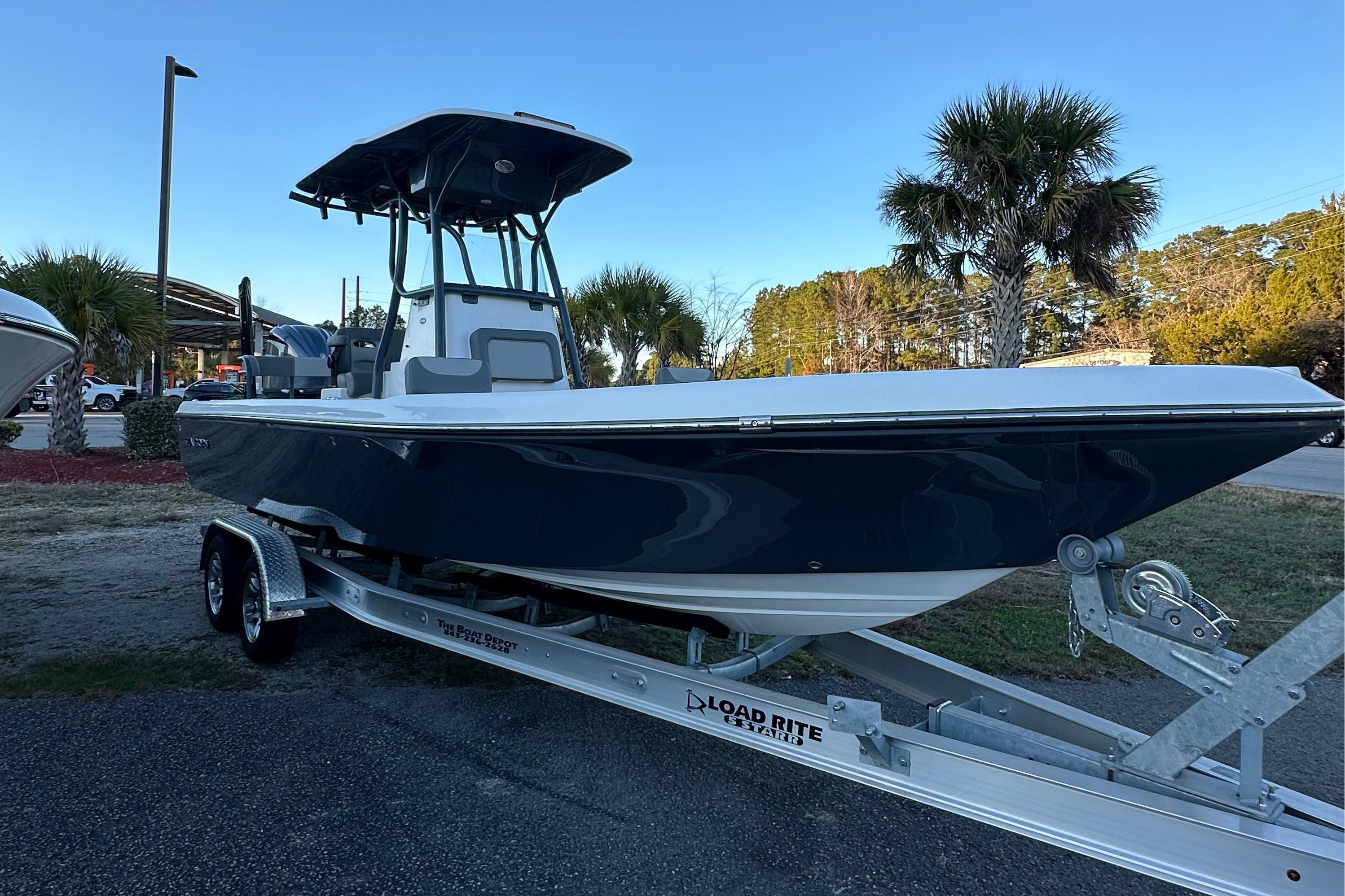 2024 Sea Born FX 25 LE