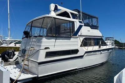 Jefferson 42 Viscount Sundeck