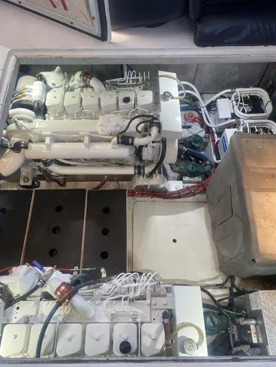 Ronda-vous Yacht Photos Pics 