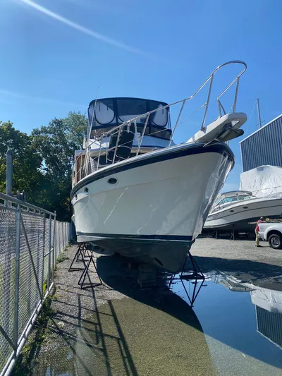 Ronda-vous Yacht Photos Pics 