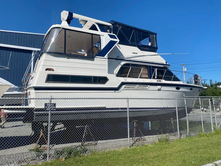 Ronda-vous Yacht Photos Pics 