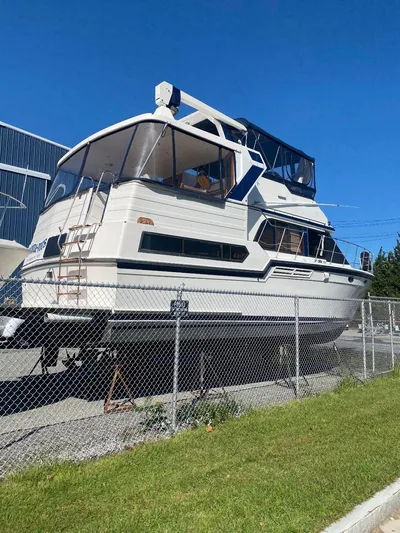 Ronda-vous Yacht Photos Pics 