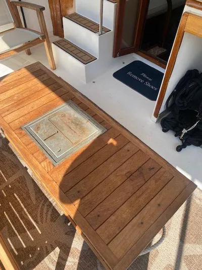 Ronda-vous Yacht Photos Pics 