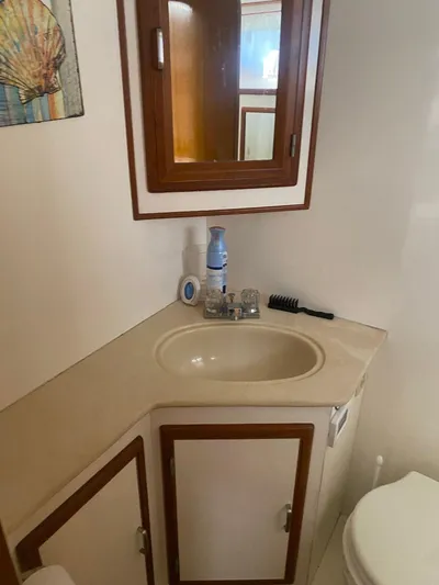 Ronda-vous Yacht Photos Pics 