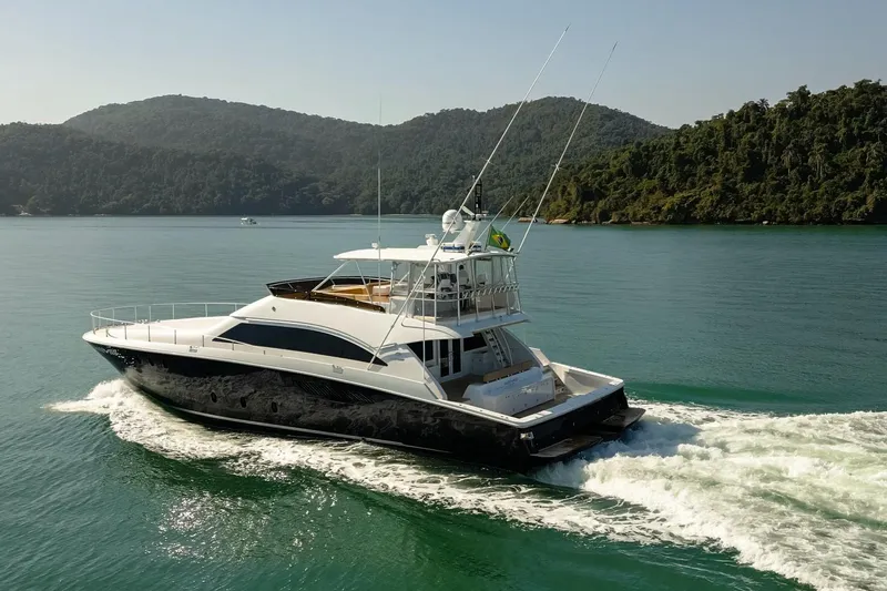 Mare Blu Yacht Photos Pics Luxury 2008 Pro Boat Yachts Power Cat 80 cruising in scenic waters.