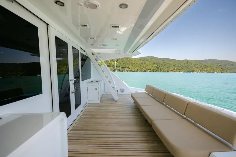 Mare Blu Yacht Photos Pics Luxurious deck of 2008 Pro Boat Yachts Power Cat 80 with scenic ocean view.