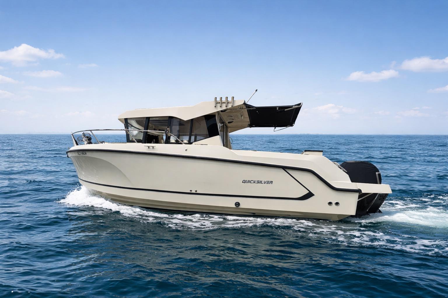 Quicksilver 805 Pilothouse