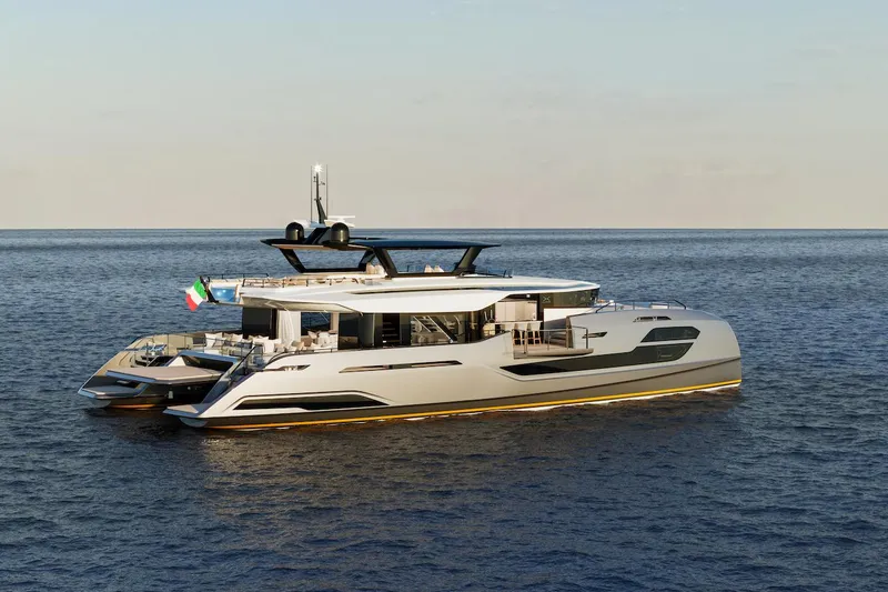 X30 Villa Yacht Photos Pics 