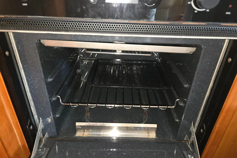  Yacht Photos Pics Open oven inside a 2003 Silverton 392 Motor Yacht kitchen.