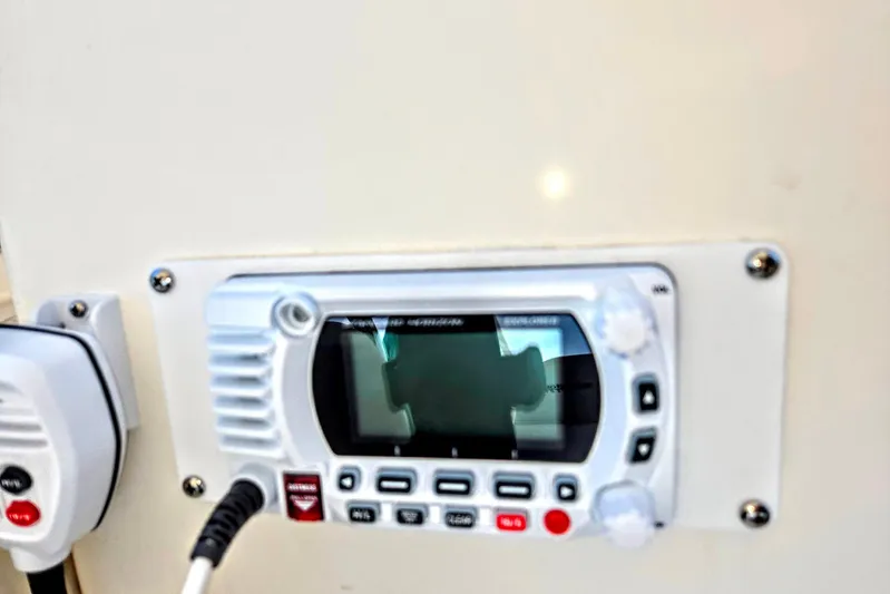  Yacht Photos Pics Close-up of a 2003 Silverton 392 Motor Yacht radio control panel.