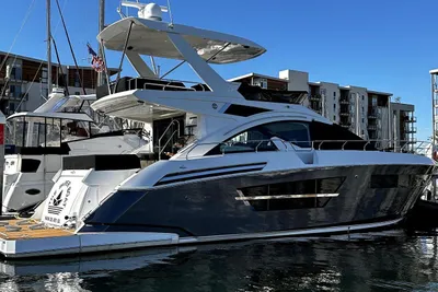 Cruisers cantius