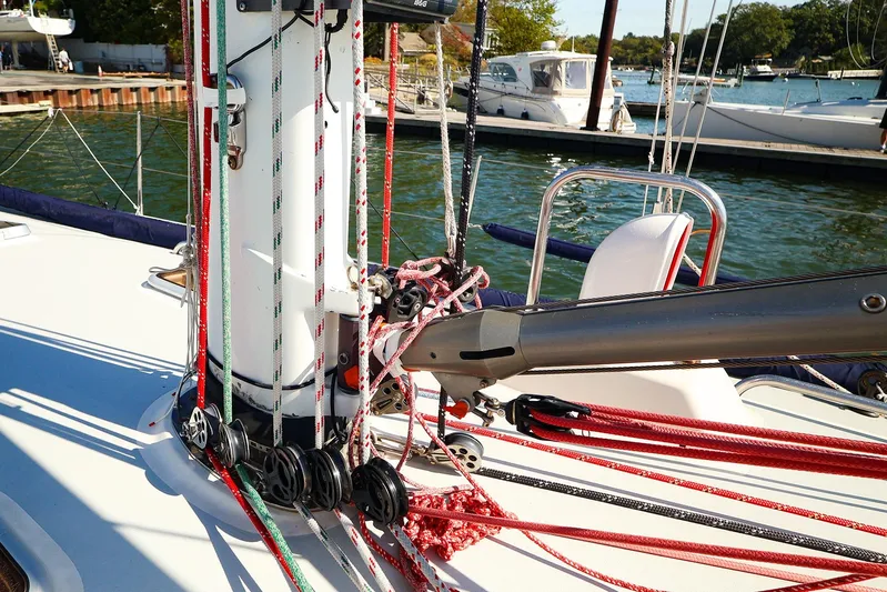 Hamburg II Yacht Photos Pics Close-up of 2002 J Boats J/46 sailboat rigging and mast at a marina.