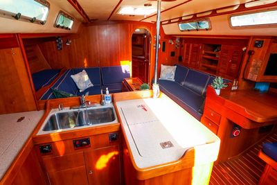 Yacht