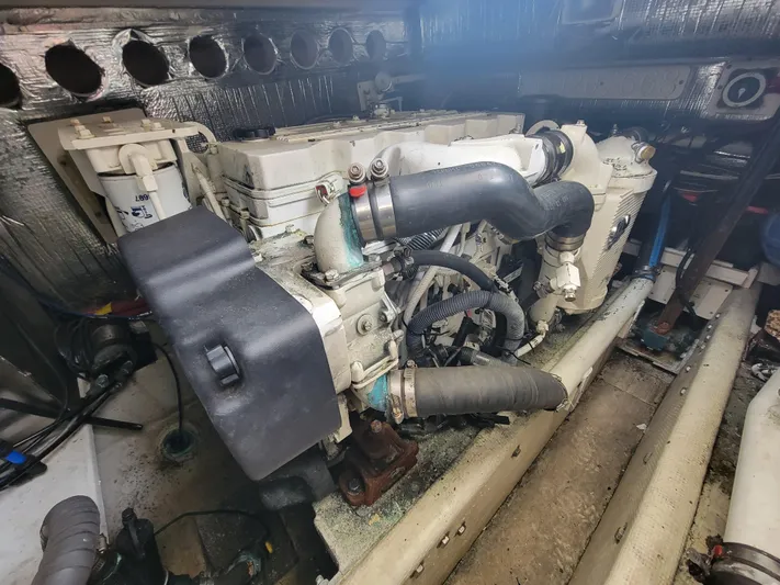  Yacht Photos Pics Engine compartment of a 2006 Carolina Classic 32 Express boat.