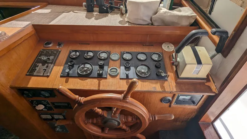 Sand And Stars Yacht Photos Pics 