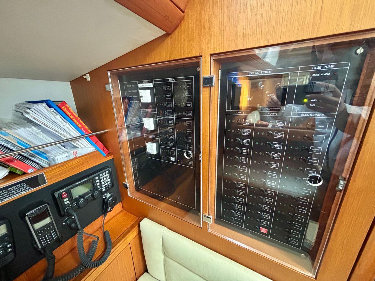 2003 Oyster 57 