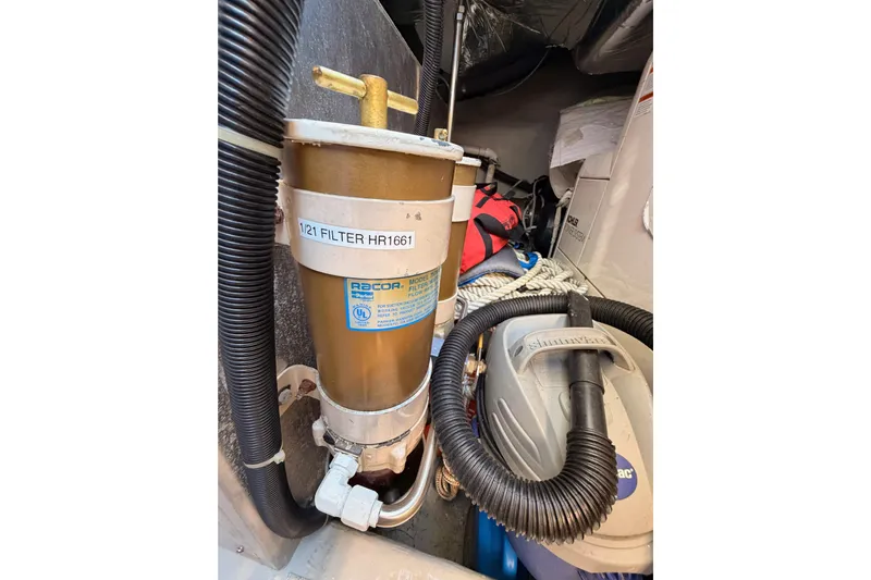Le Reve Yacht Photos Pics Racor fuel filter in 1999 Carver 530 Voyager Pilothouse engine room.