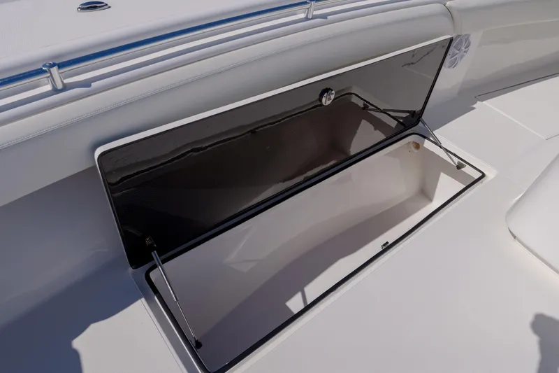 Reel Escape Yacht Photos Pics Seahunter 38 Reel Escape- Storage