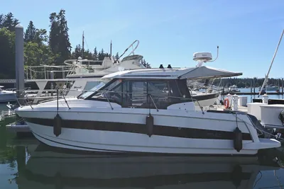 Jeanneau NC 895