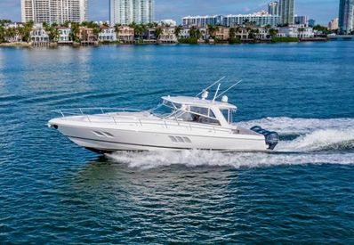 2012 47' Intrepid-475 Sport Yacht North Miami Beach, FL, US