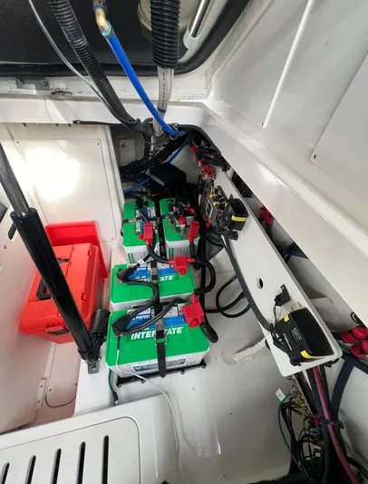 Touch Of Grey Yacht Photos Pics 2022 Sea Ray Sundancer 320 OB battery compartment with Interstate batteries and wiring.
