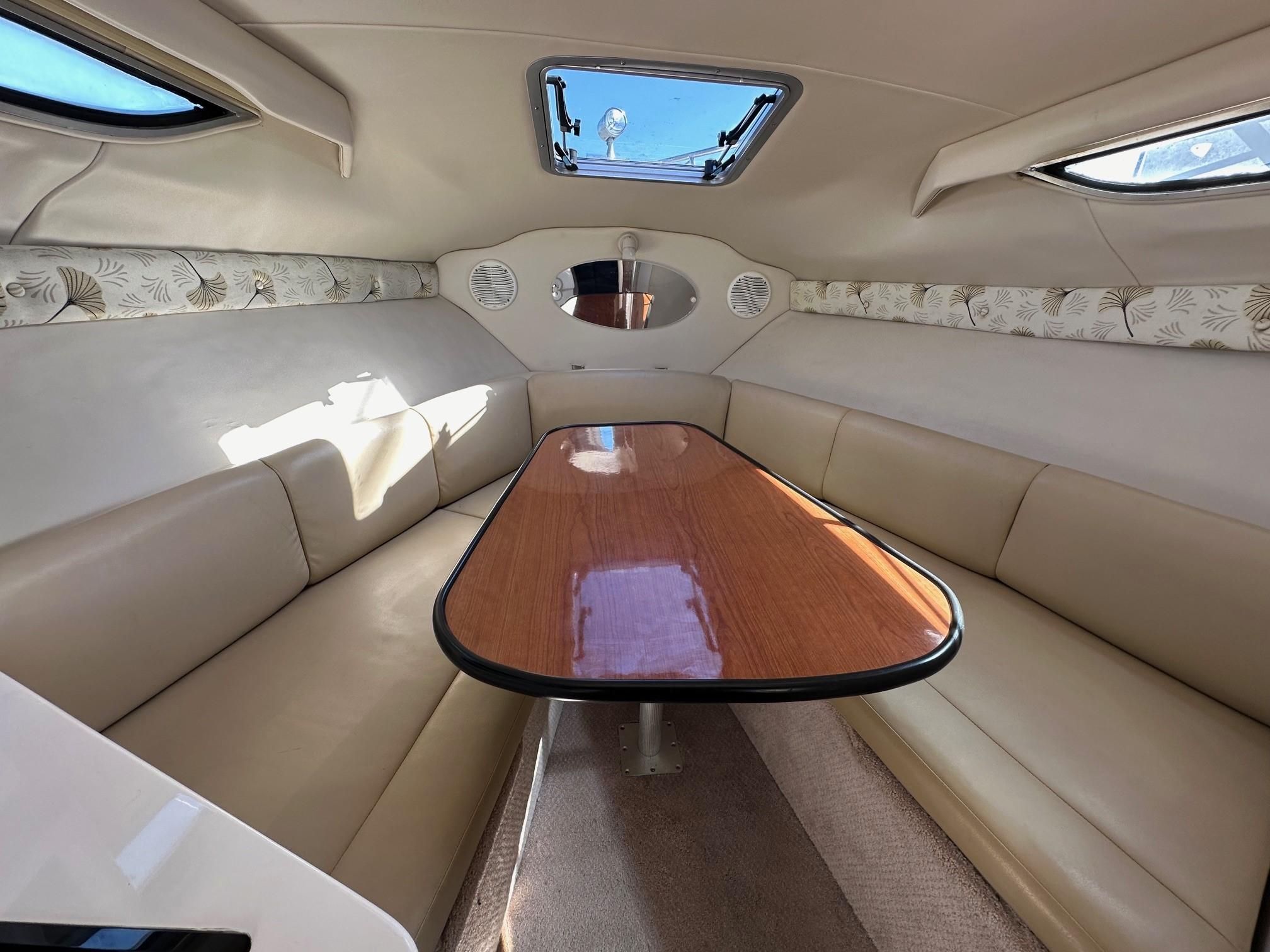 2001 Chaparral 260 Signature Sports Cruiser for sale - YachtWorld