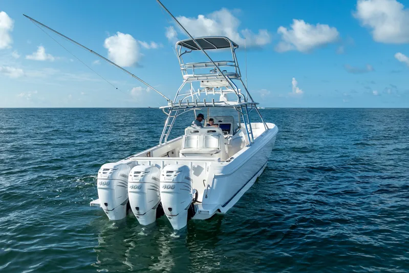  Yacht Photos Pics 2016 Intrepid 400 Center Console boat on open sea under blue sky.