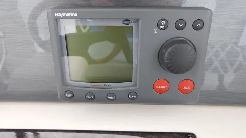  Yacht Photos Pics Raymarine navigation system on 2007 Sea Ray 36 Sedan Bridge yacht dashboard.