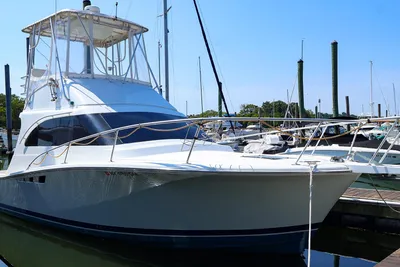 Luhrs 32 Convertible