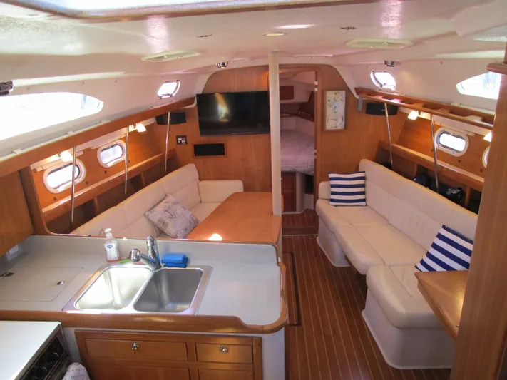 The Wicked Yacht Photos Pics 