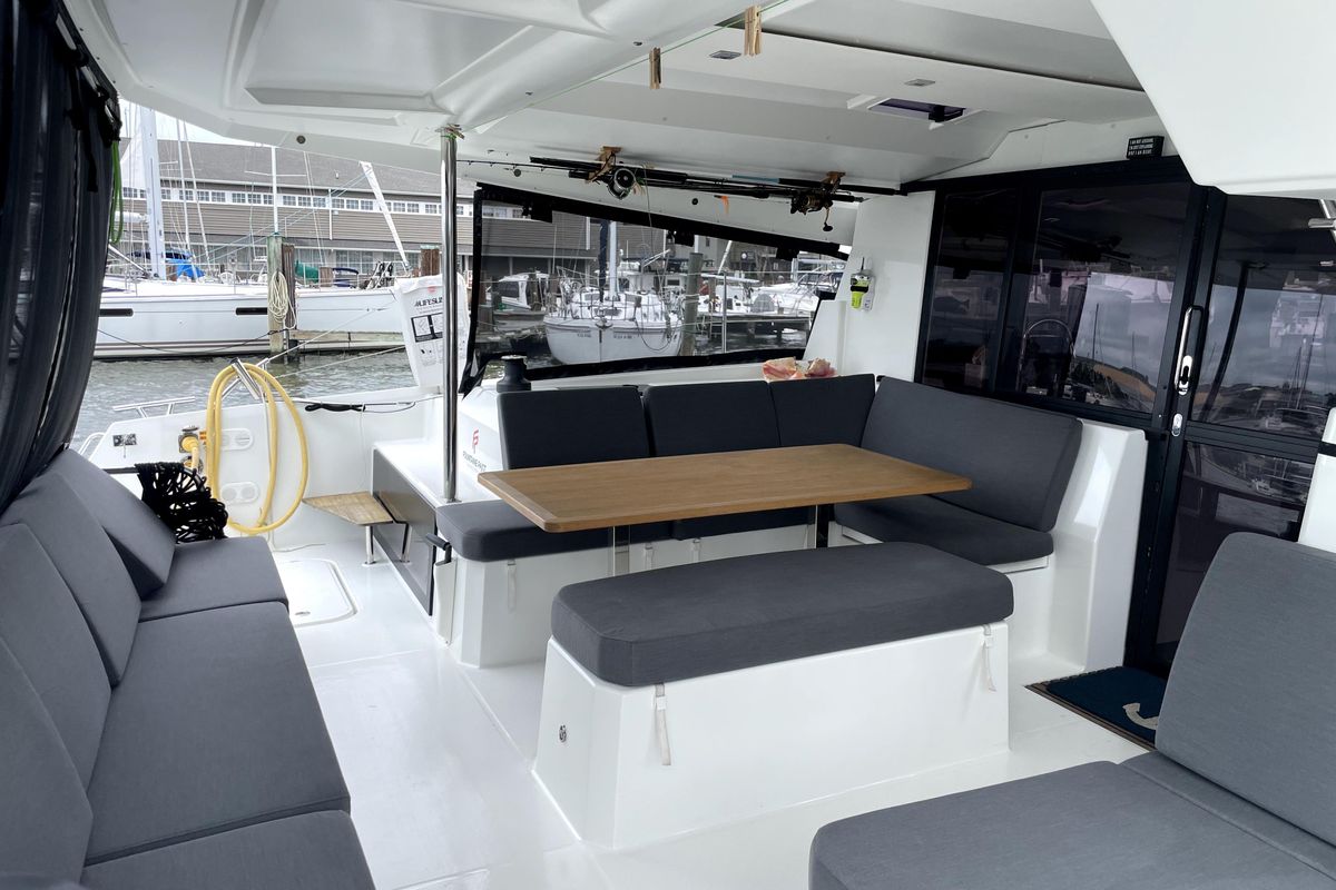 2022 Fountaine Pajot 42 