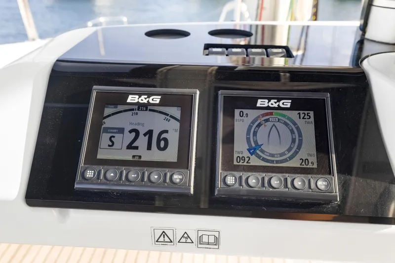 Happy Ours Yacht Photos Pics 