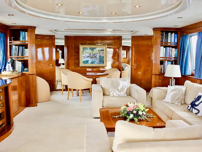 Gari Yacht Photos Pics 