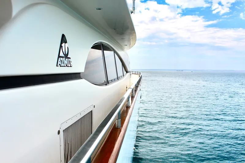 Gari Yacht Photos Pics 