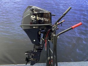 2023 Tohatsu 6/8pk buitenboordmotor 2 cilinders elektrische start