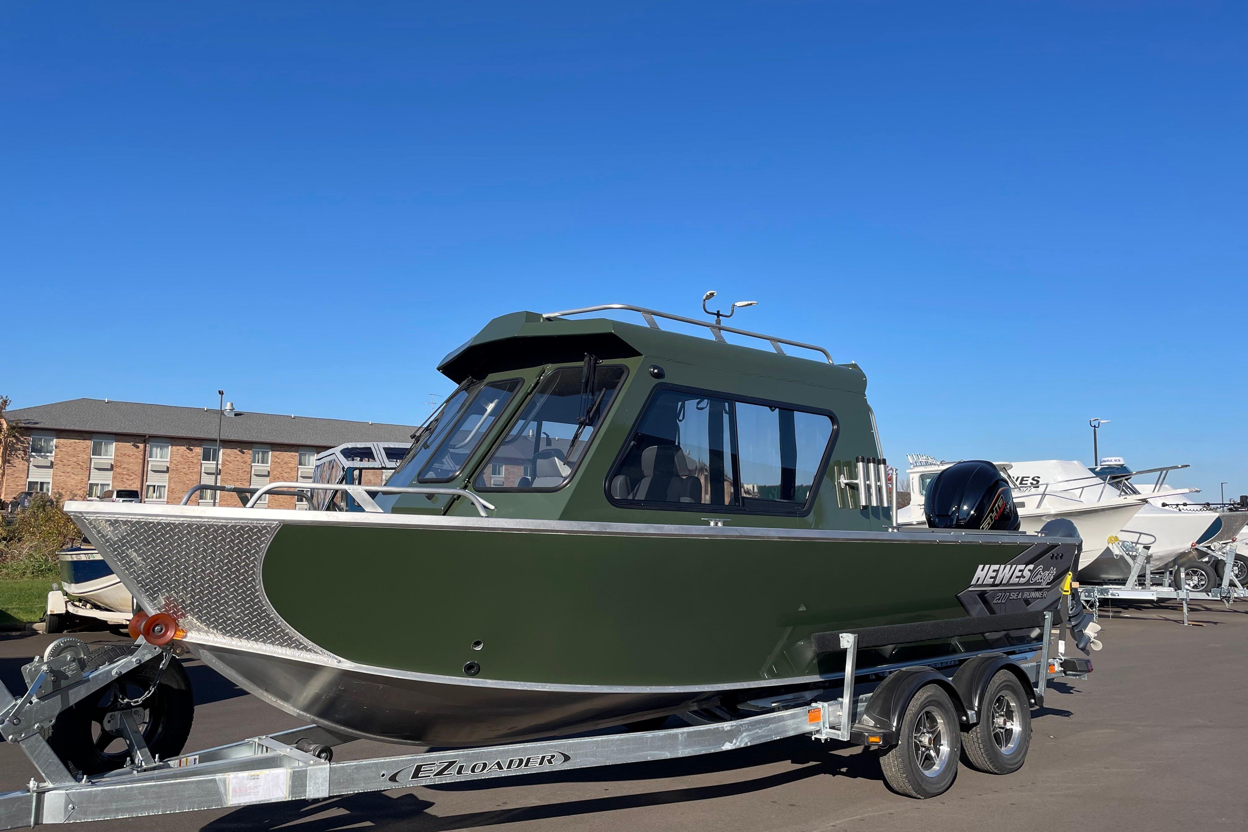 Hewescraft 210 Sea Runner ET Hardtop