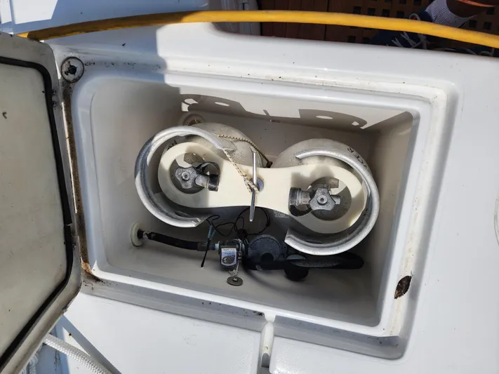 Anoria Yacht Photos Pics 