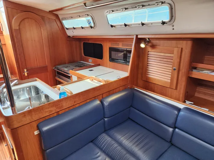 Anoria Yacht Photos Pics 