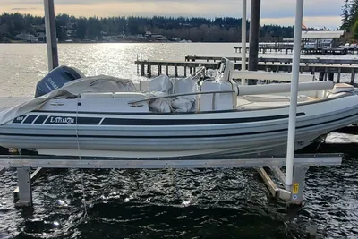 Novurania LX 600