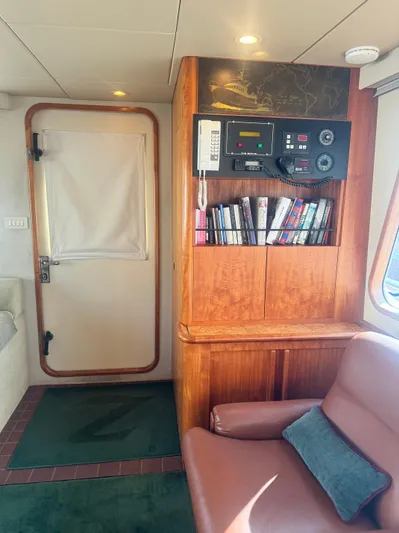 Spirit Of Zopilote Yacht Photos Pics Salon Bookcase/Storage