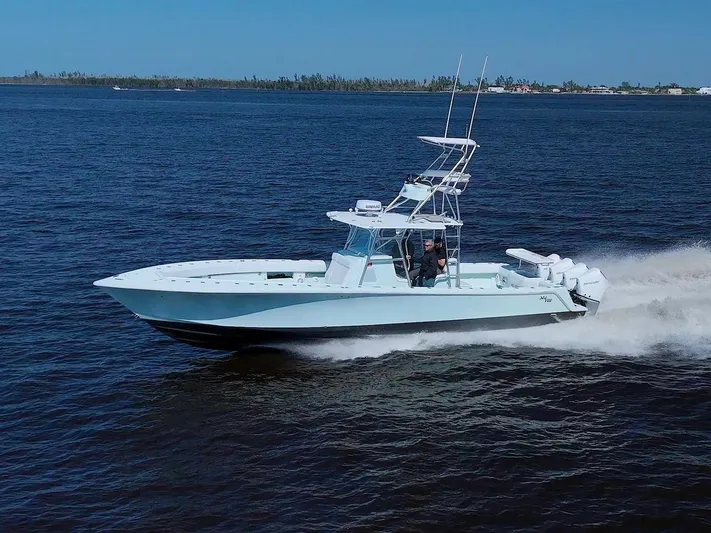 Game Hunter Yacht Photos Pics 