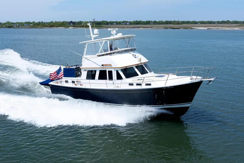 Lupo Di Mare Yacht Photos Pics Running - Starboard