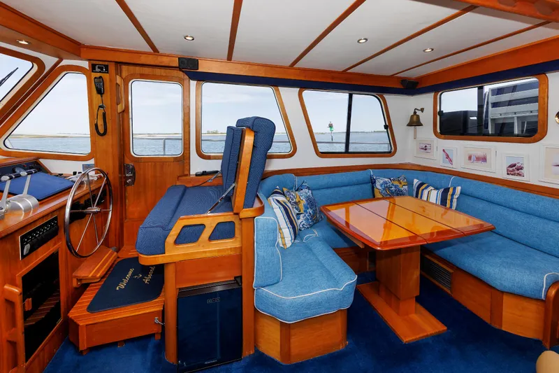 Lupo Di Mare Yacht Photos Pics Salon