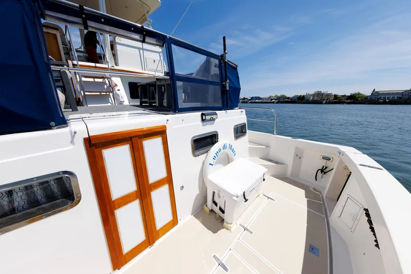 Lupo Di Mare Yacht Photos Pics Cockpit