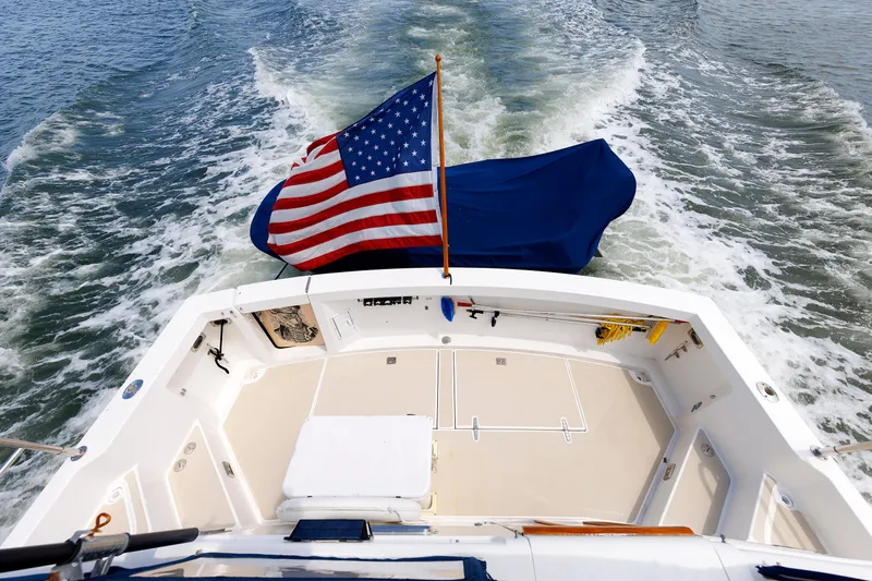 Lupo Di Mare Yacht Photos Pics Cockpit