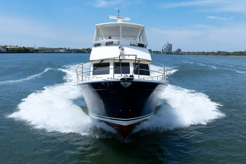 Lupo Di Mare Yacht Photos Pics Running - Bow