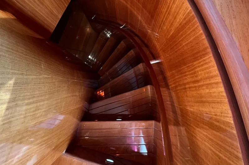 Patience Yacht Photos Pics 