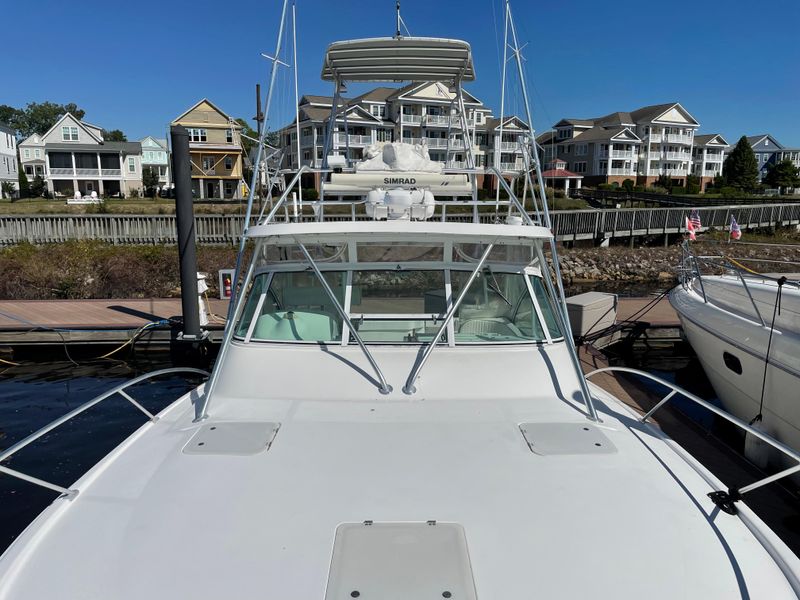 2004 Luhrs 36 Open