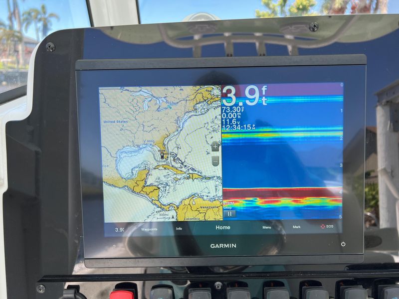 2022 Sea Hunt Gamefish 27 FS