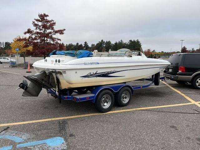 2003 Glastron 205SX